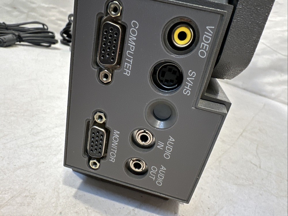 Telex Firefly P250 SVGA LCD Notebook Projector