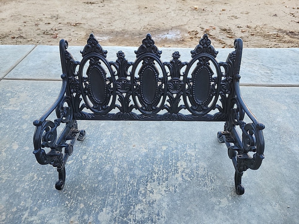 Cast Iron Mini Park Bench And Chairs Set