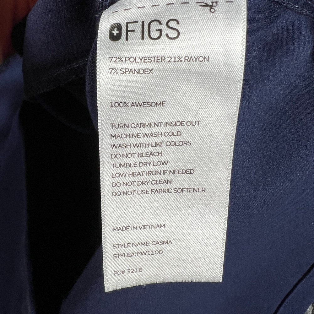 FIGS Technical Collection Scrub Top Womens Medium Blue Short Sleeve V Neck