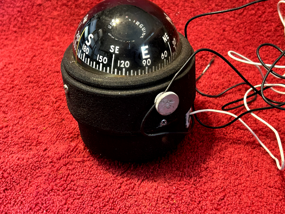 VINTAGE AIRGUIDE AUTO MARINE DASHBOARD LIQUID COMPASS