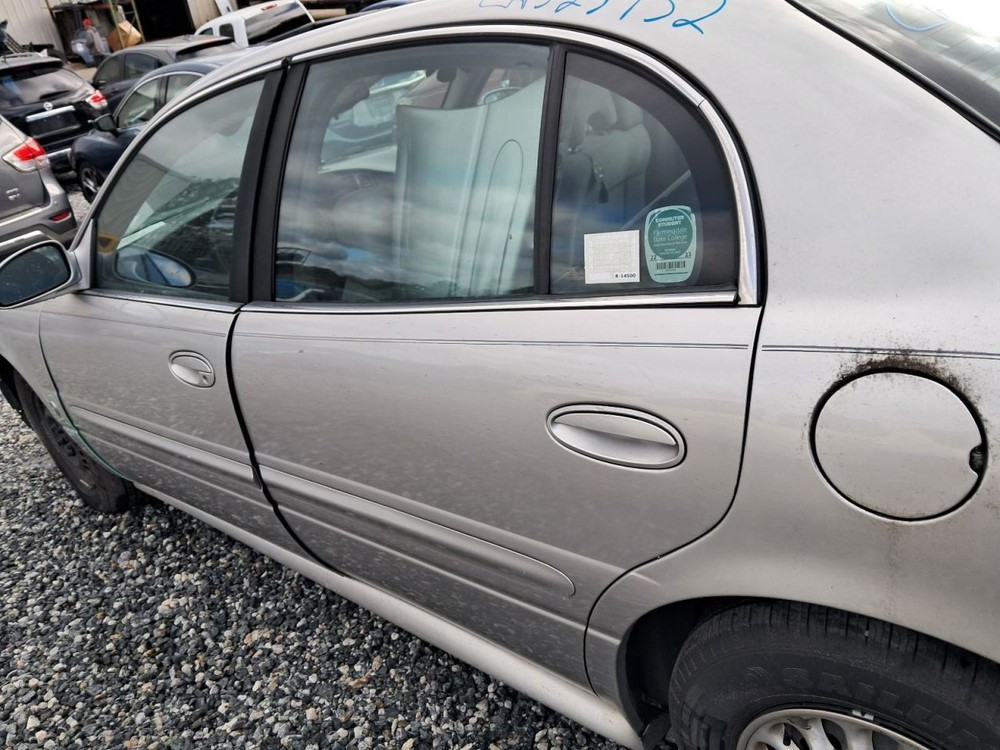 LESABRE 2005 Glove Box 4847933