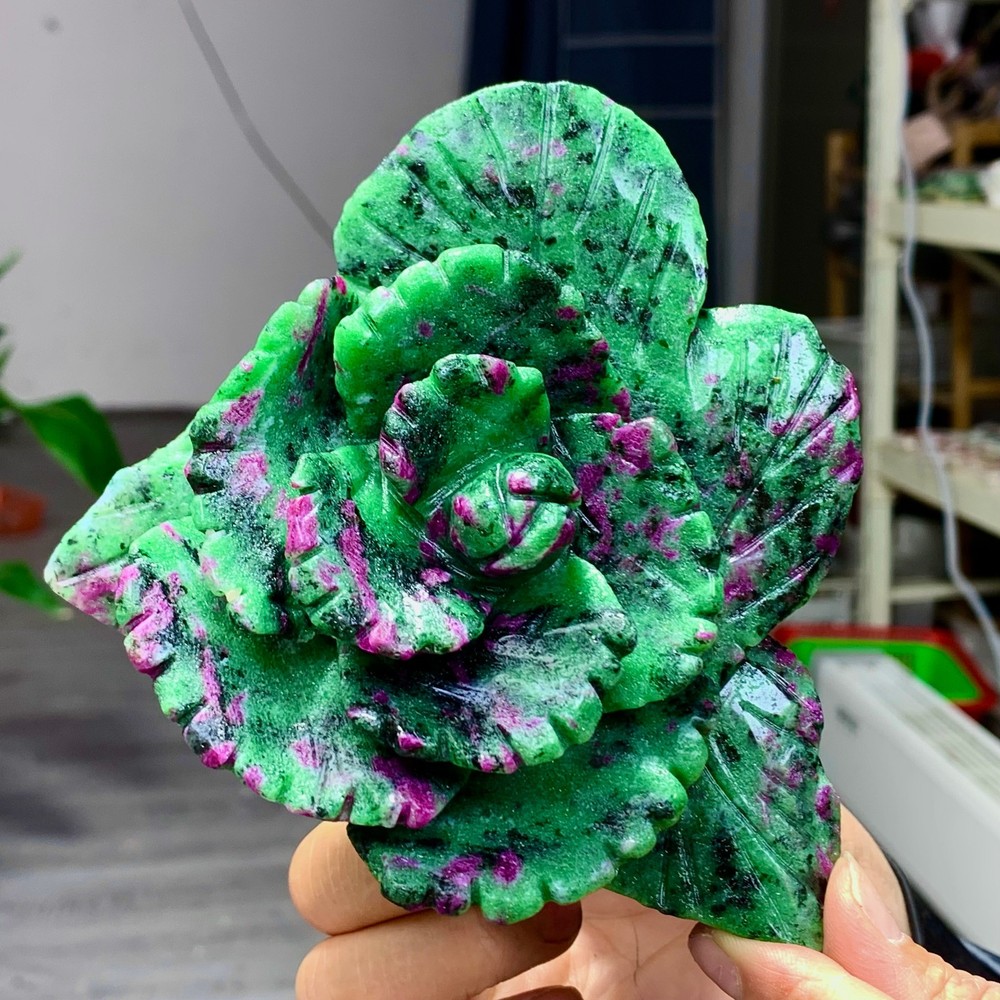 1.2LBNatural green Ruby zoisite(anylite)crystal Carving rose glow under UV light