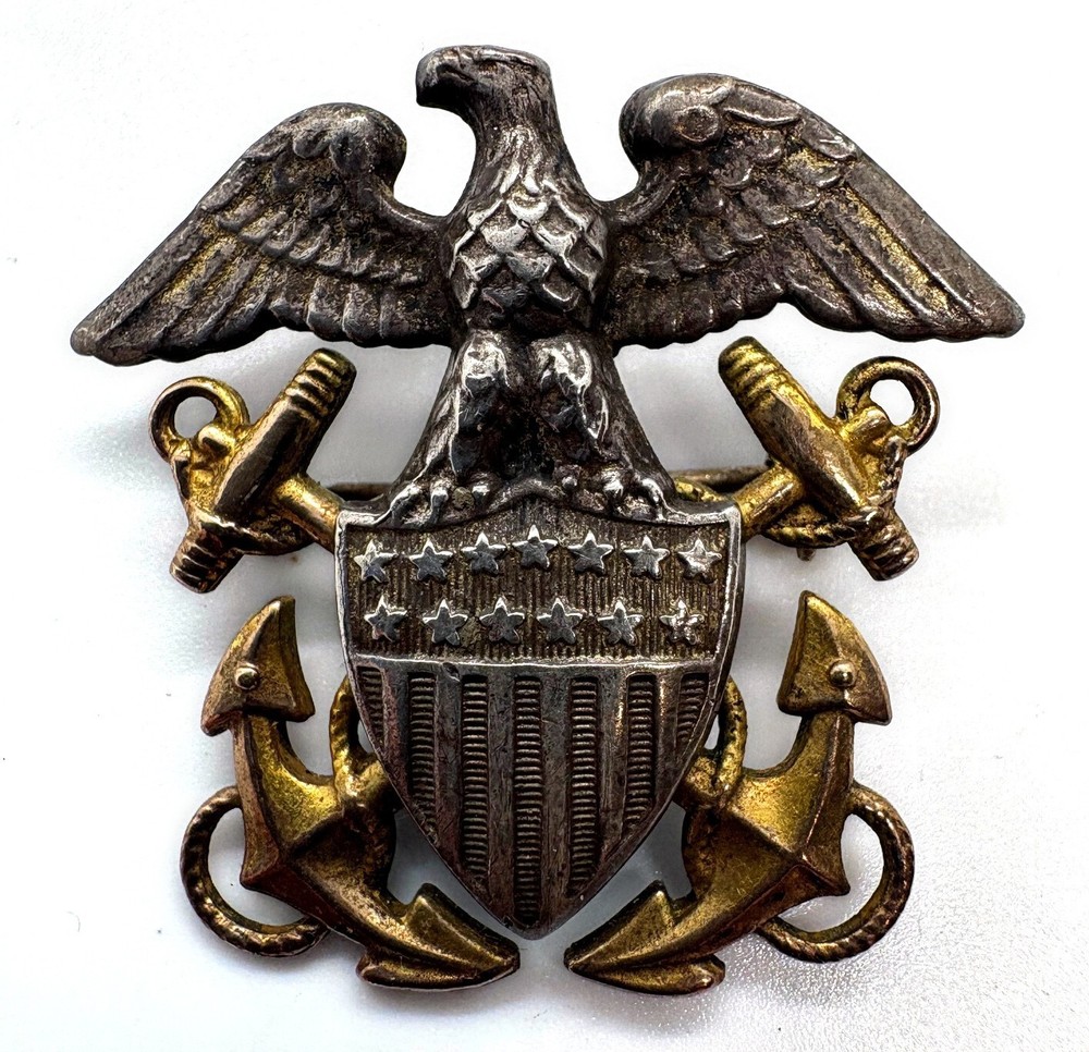 US Navy Sterling Officer Hat Device WW2 WWII Pinback Blackington Made!