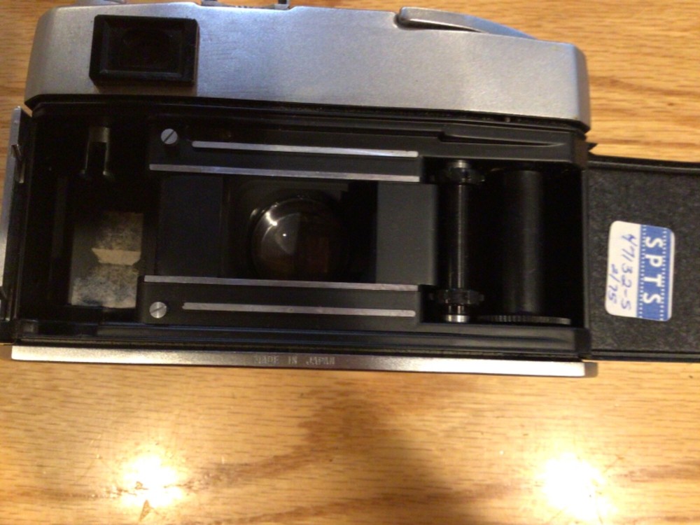 Tower 20B 35 mm Camera with Case