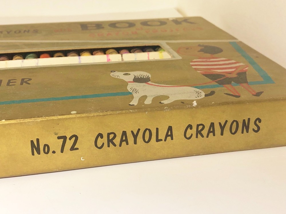 Crayola Crayons Vintage 1958 No.72 Project Book Sharpener Binney & Smith READ
