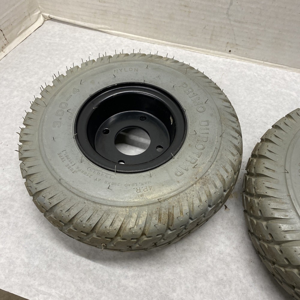Jazzy Select Pride 2 Wheels with Hub Caps Solid Filled JAZ-15