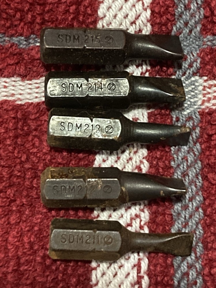 SNAP-ON Tools Master SAE Screwdriver Bit Set In Plastic Case SDM400A PB90