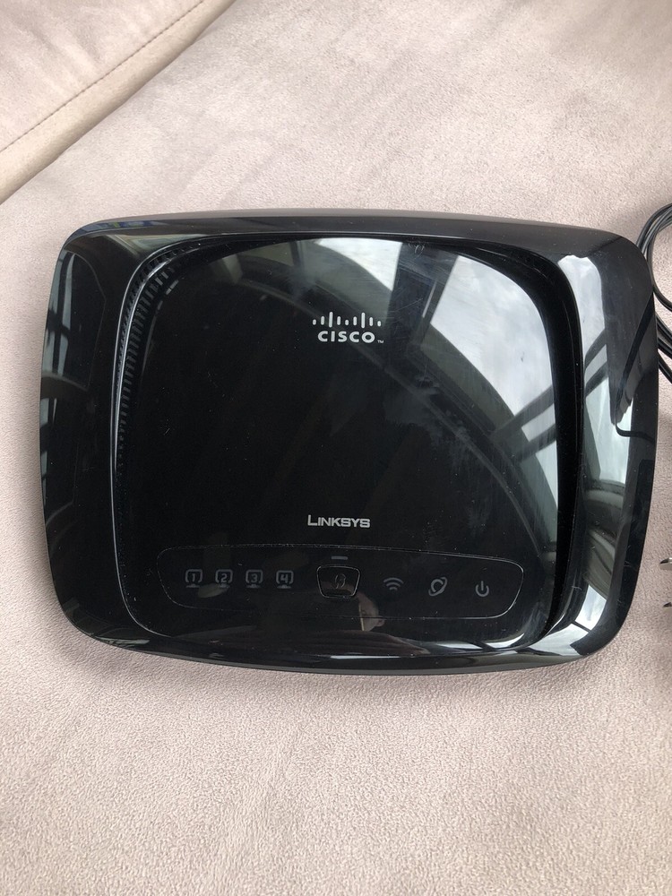 Linksys N Ultra Range Plus Router Model:WRT160N Easy Setup, Advanced Security