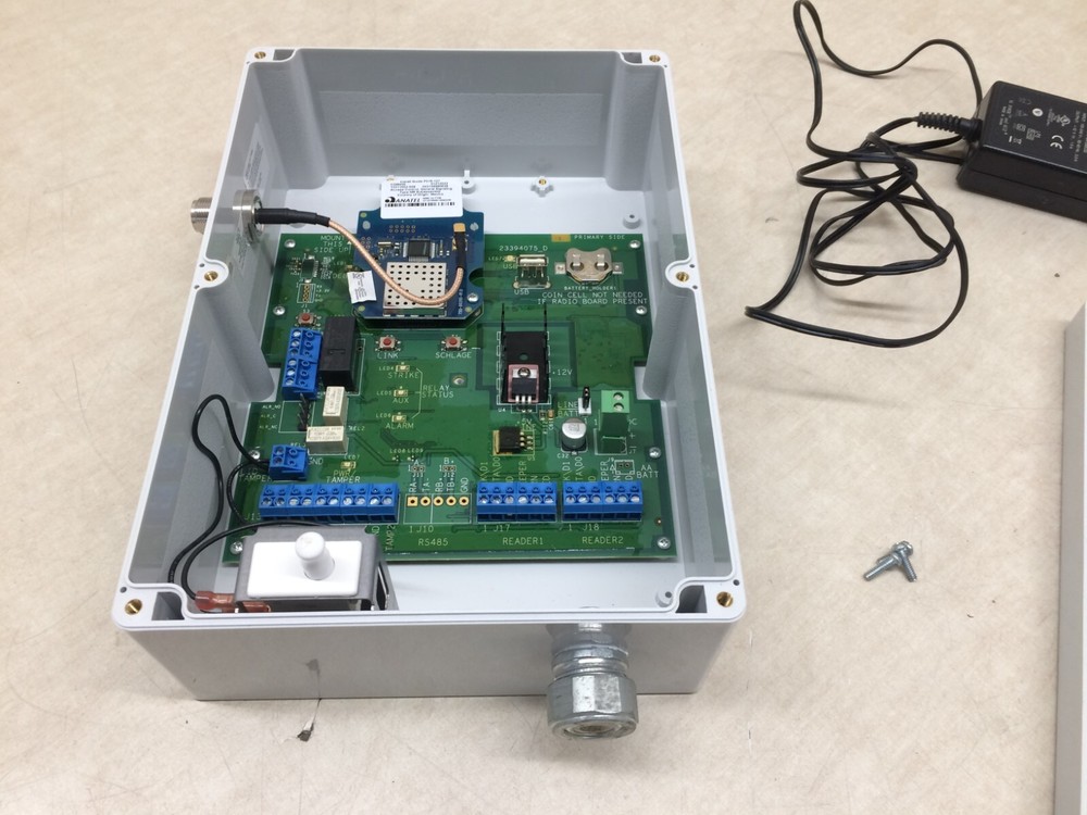 Schlaga WRI400 Wireless Reader Interface Model 23674914 Wireless Access Control