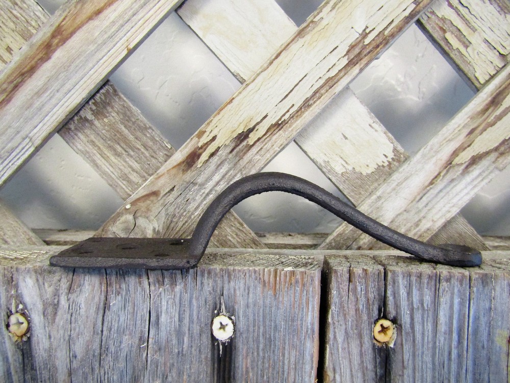 Rustic Craftsman Style 6" Cast Iron Small PULL Handle w/Screws Door Cabinet