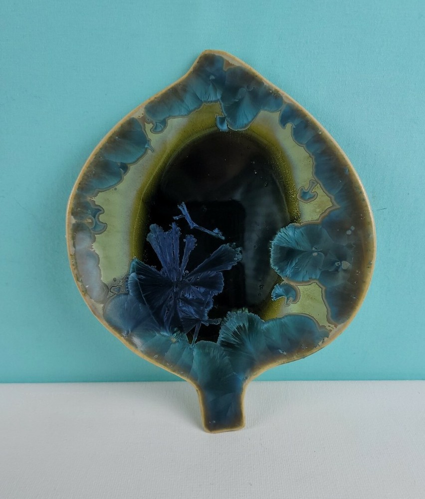 Crystal Glazed Leaf Dish