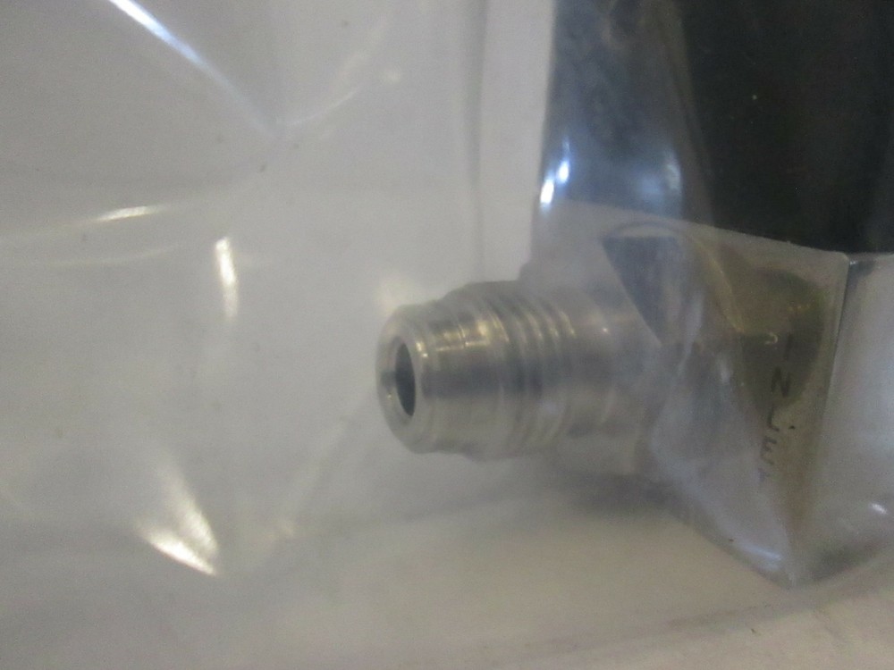 Unit UFC-1100A, Mass Flow Controller MFC, O2, 1 SLM, Used