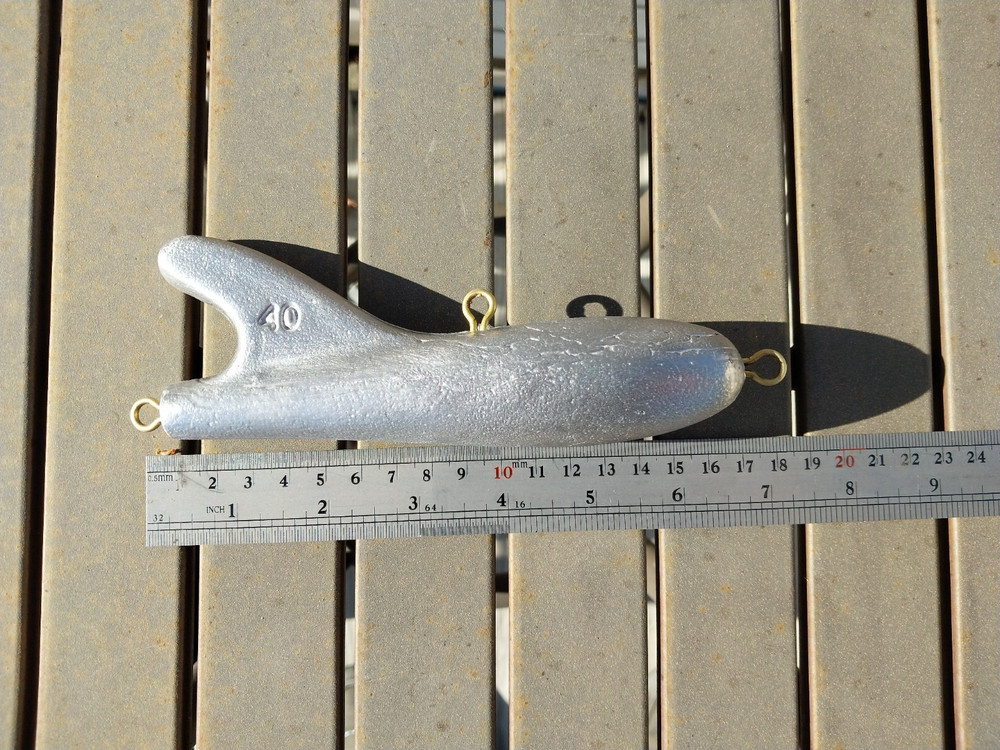New Stackable 2.5 lb Lead Fish shaped Downrigger weights.