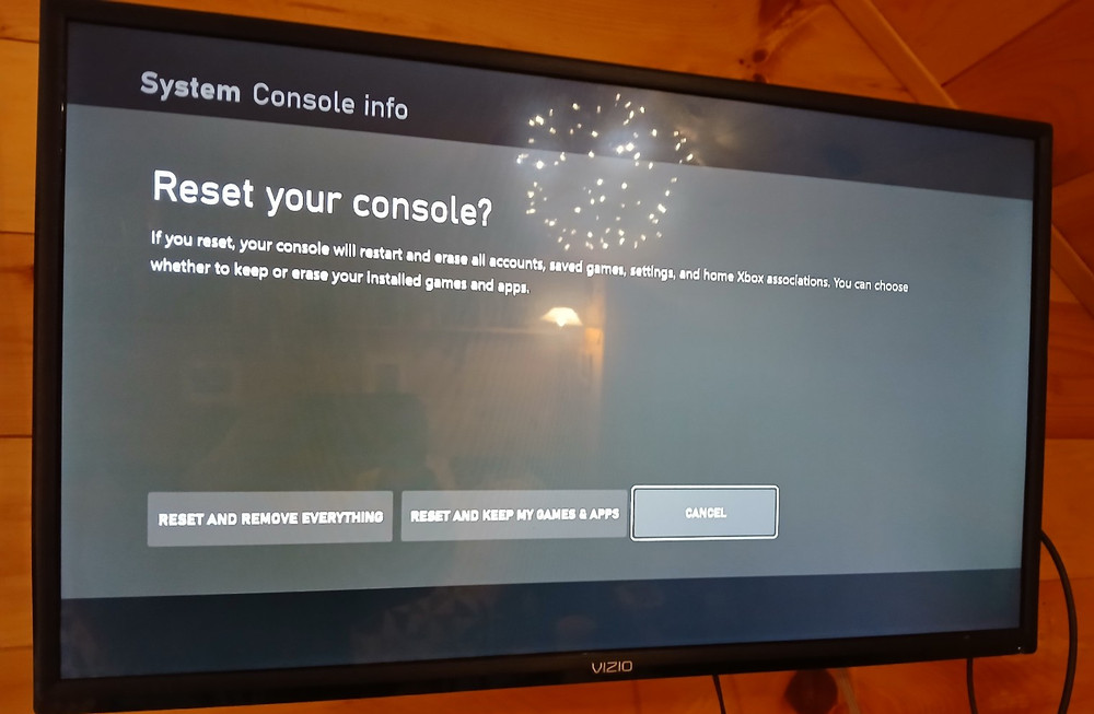 XBox One Console Model 1540 Bundle w/2 Controllers/Kinect Motion Sensor/4 games