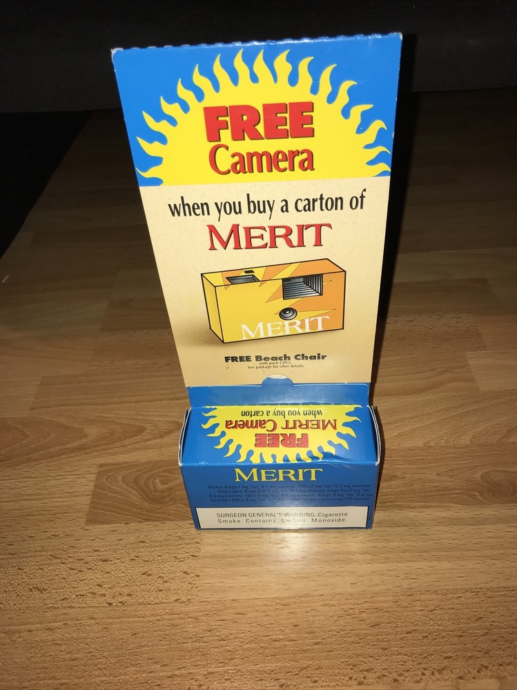 VINTAGE MERIT CIGARETTES DISPOSABLE CAMERA NIP