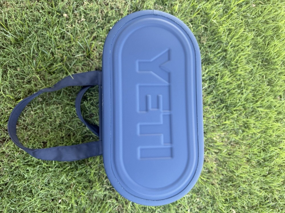 NEW Yeti Camino 20 Classic Navy