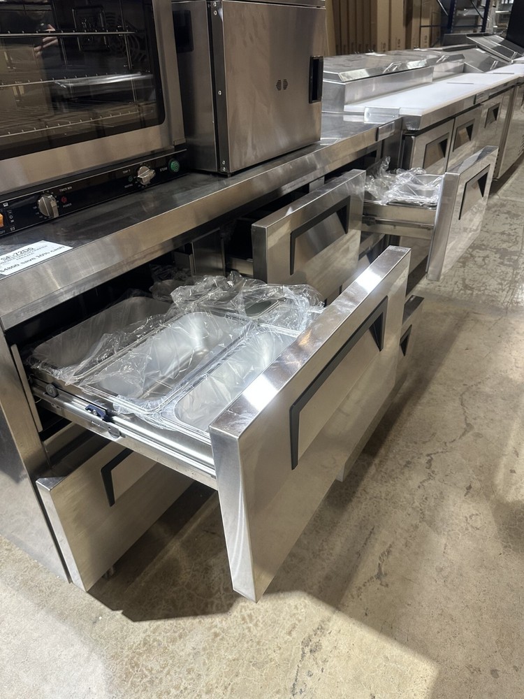 UNDERCOUNTER FREEZER 6 DRAWER