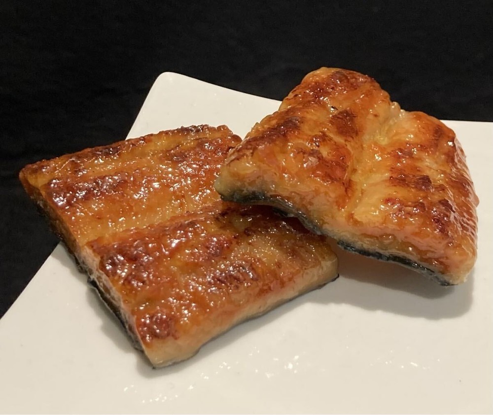 Food sample: Grilled eel