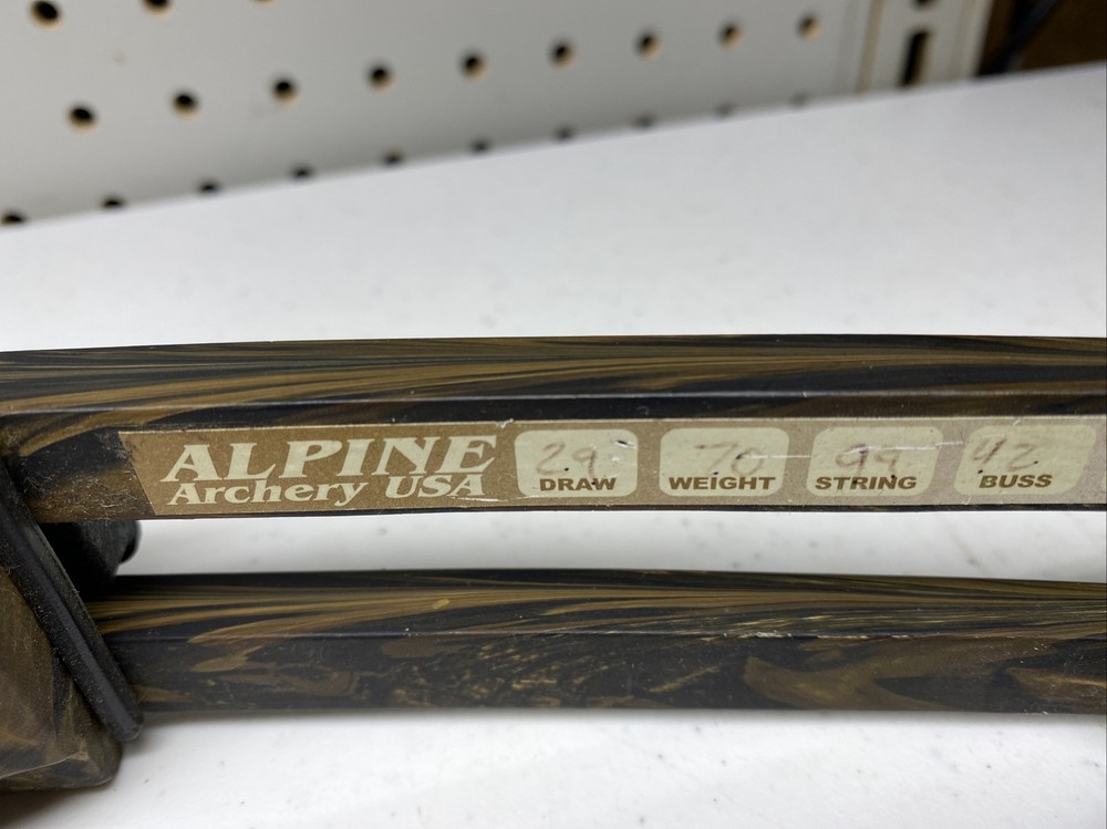 Alpine Ridge Runner Right Hand Compound Bow b-x