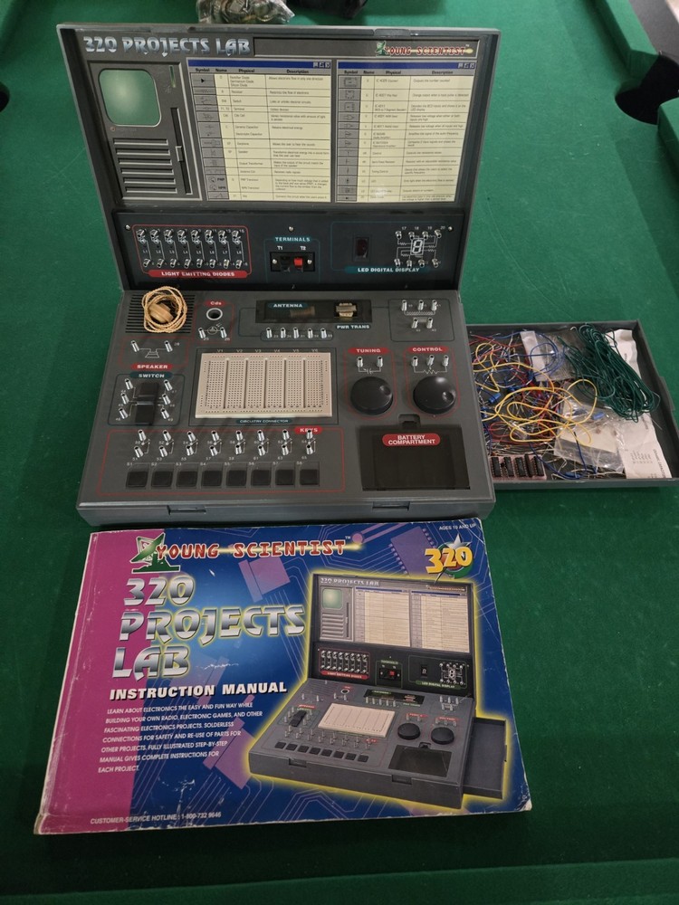 Young Scientist 320 Project Lab Electronics Radio Mixed: Used