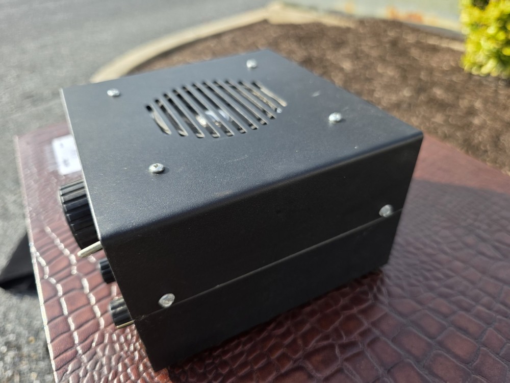 TEN-TEC MODEL 1253 SHORTWAVE RECEIVER