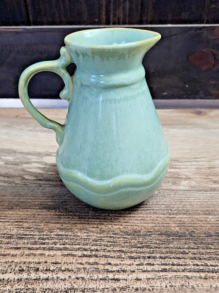 Foreside Prairie Green Small Pitcher set | 6in Tall | EUC