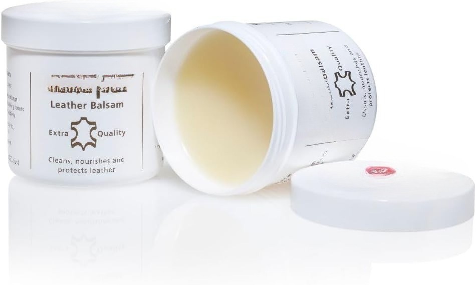 Leather Balm, Protector & Restorer. (6.7 fl oz + application sponge)