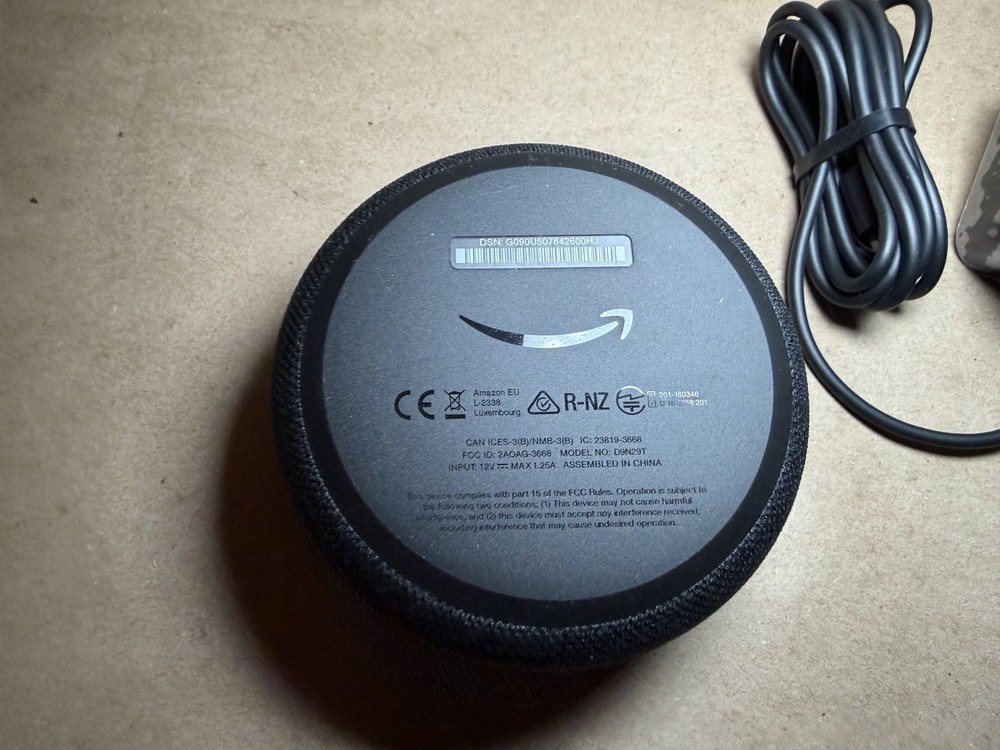 Amazon Echo Dot (3rd Gen) Smart Speaker with Alexa Model D9N29T