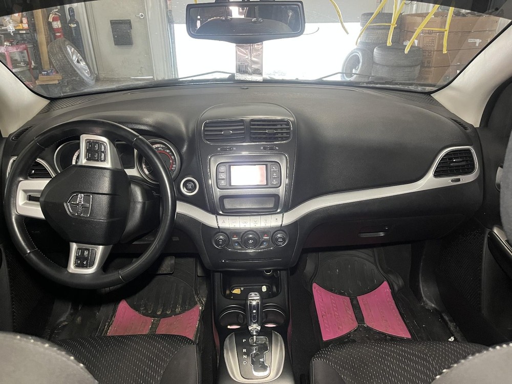 Used A/C Selector Switch fits: 2012 Dodge Journey AC front mounted in dash 4.3``
