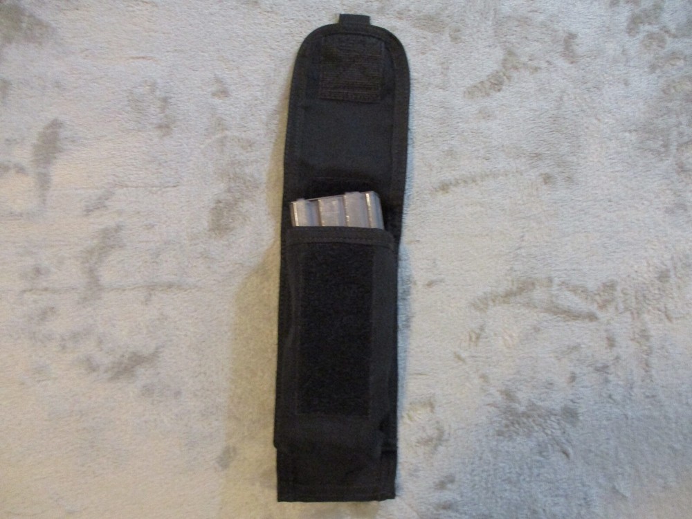 Texas Hunt Co 2 Magazine Utility Binocular Ammo Pouch Black 8x4 Hook & Loop