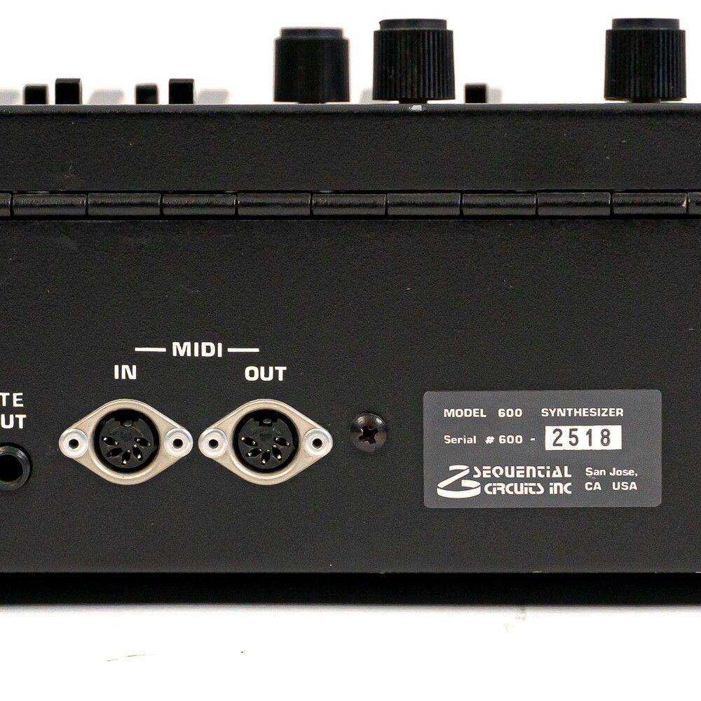 Sequential Circuits Prophet 600 61-Key Keyboard / Synthesizer - Vintage