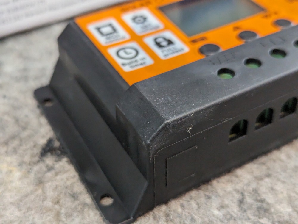 🔥New🔥 3-Stage PWM Controller 12V/24V (20A) Smart Controller Solar (1E)