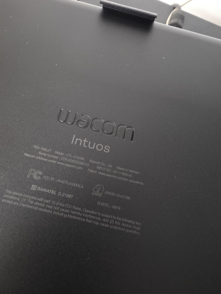 WACOM INTUOS creative pen TABLET • BLUETOOTH 4k PEN • GRAPHIC DESIGN complete