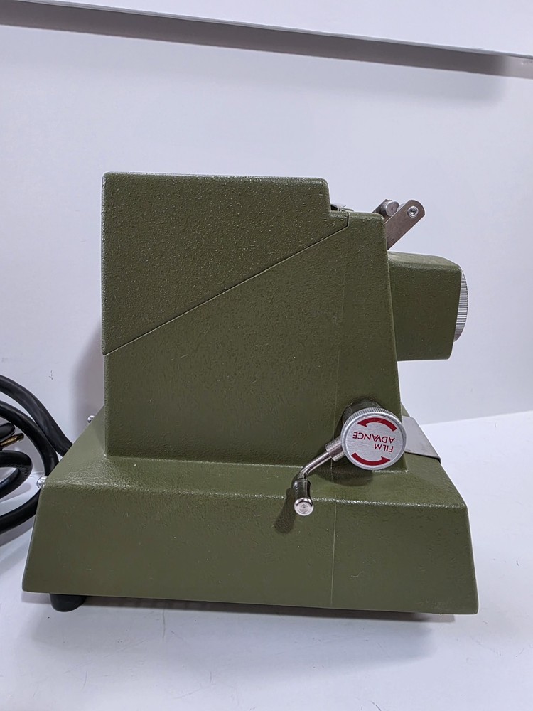 Vintage Standard Projector Equipment Model 666-N Slide Projector Powers On