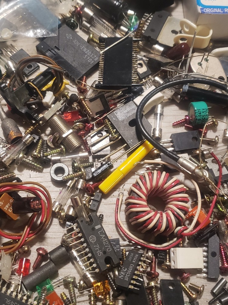 Miscellaneous Heathkit Vintage Electronic Parts Box