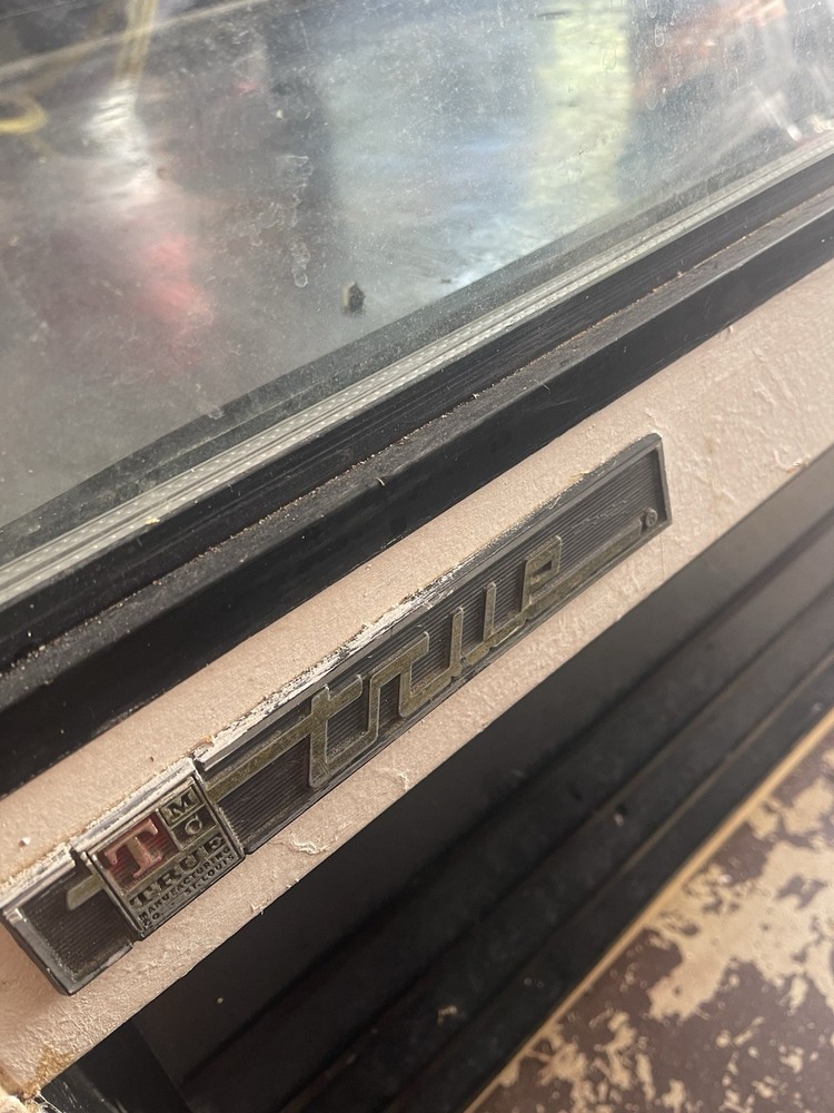 Refrigerated Case, 4ft