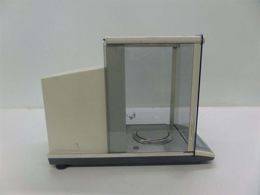 A&D Weighing HM-300 Analytical Balance 310g