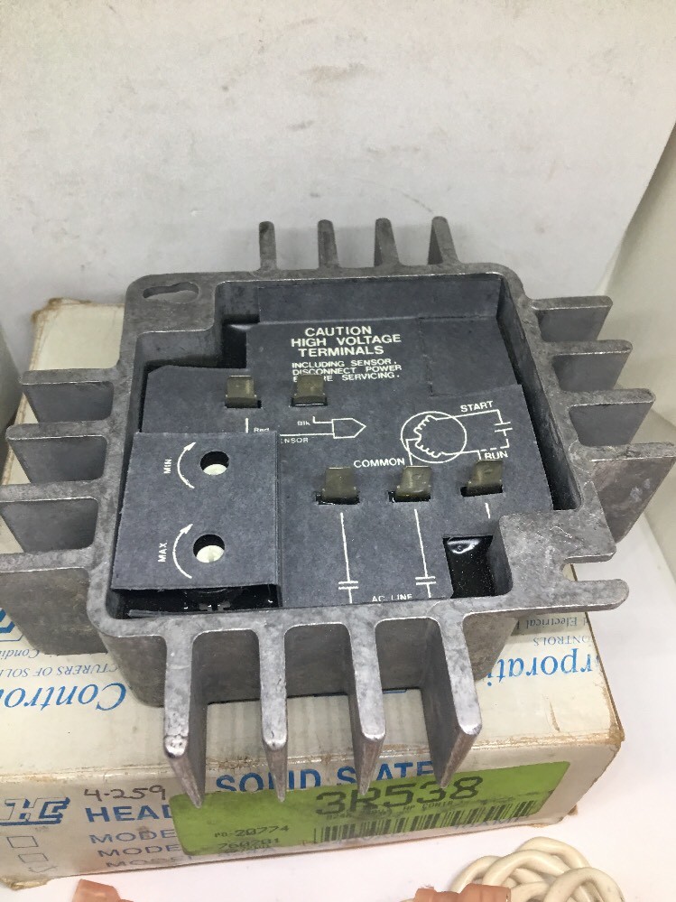 NEW Hoffman Controls 824A head pressure controller, Kit 3R538