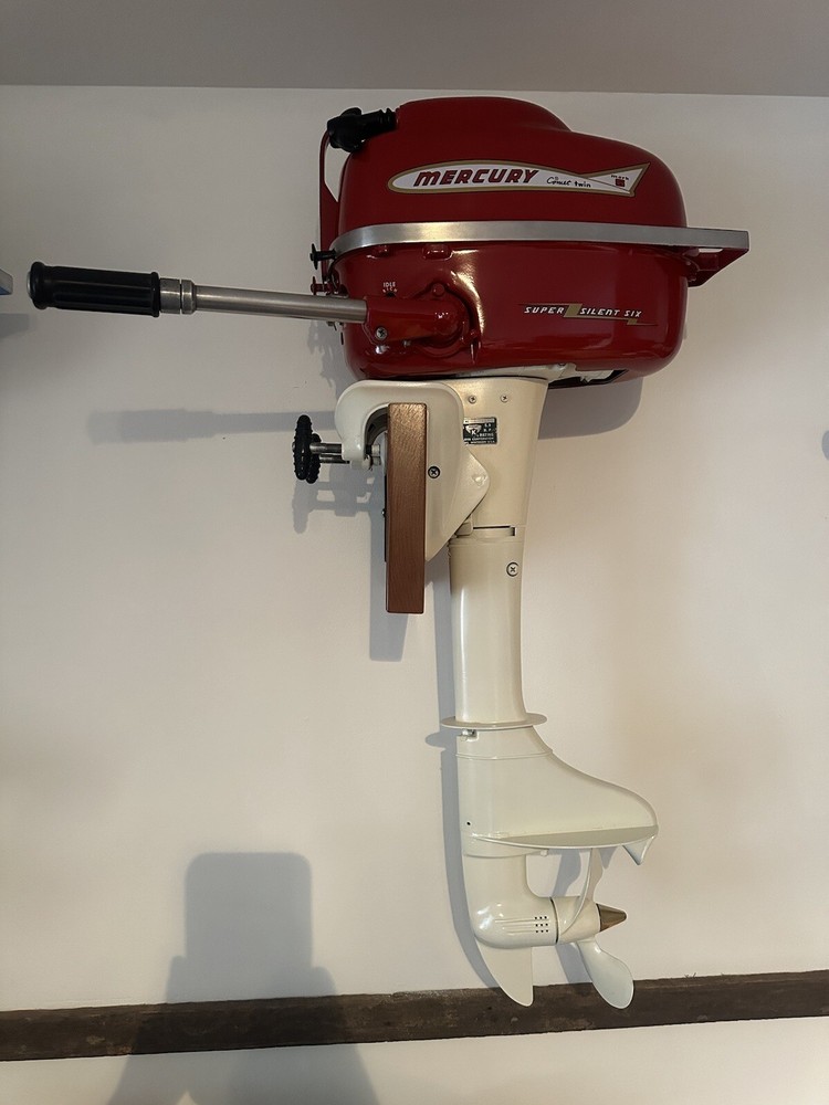 Beautiful Cherry Outboard Motor Wall Mount Stand