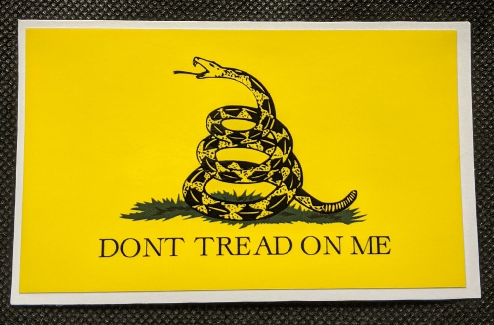 Don't Tread On Me Second Amendment Sticker Decal