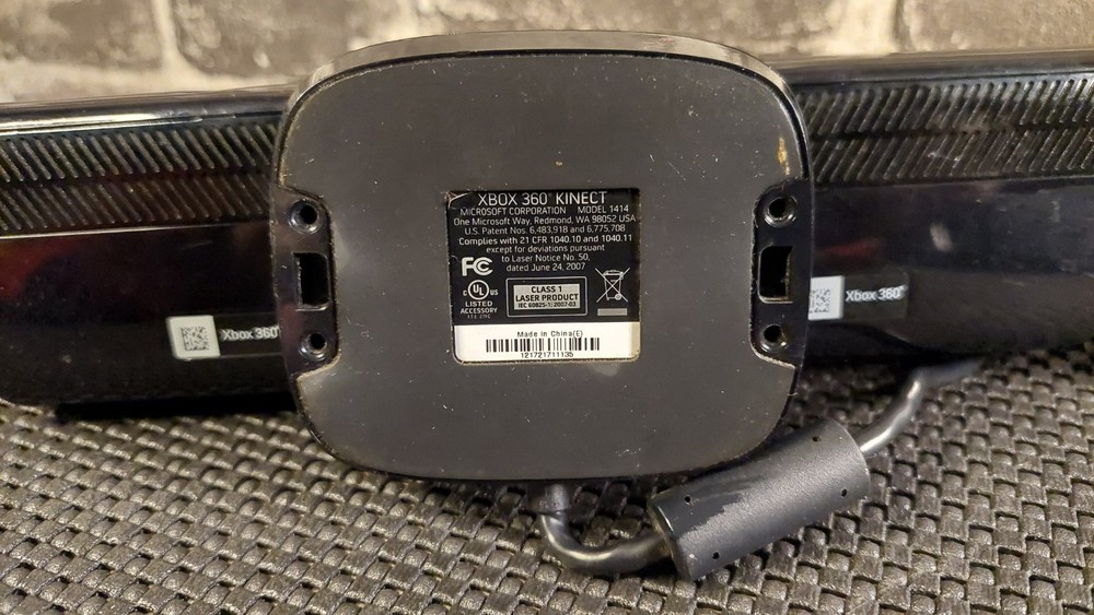 Microsoft Xbox 360 Kinect Sensor Bar