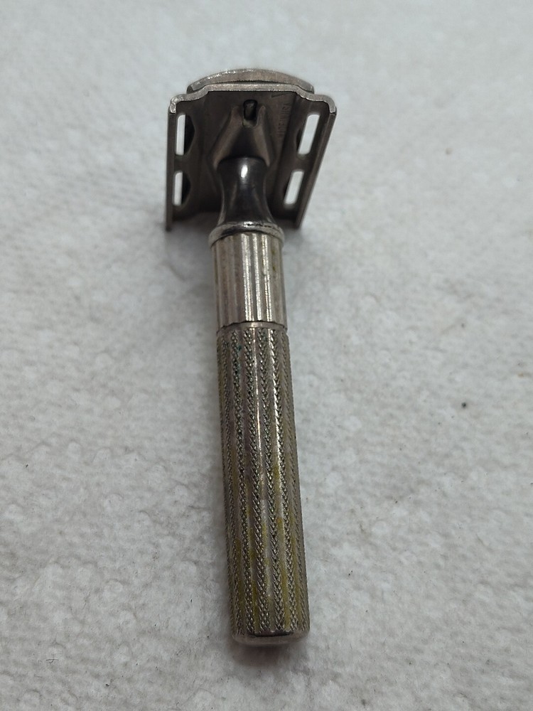 Vintage Original 1940's Gillette Tech Razor No Date Code