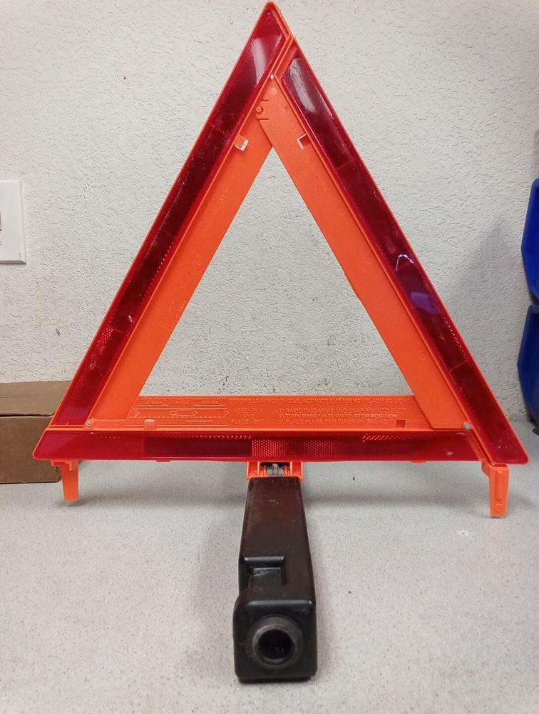 Warning Triangle Flare Kit Model 1005 Box Of 3