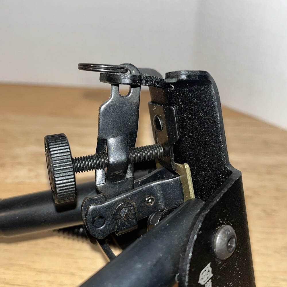 Nikko Stirling 6”-9" Rifle Bipod