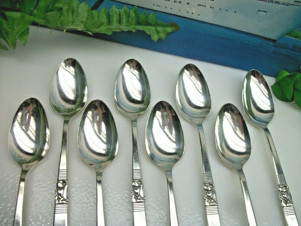 8 Oneida Silver Community MORNING STAR Silverplate Teaspoons 1948
