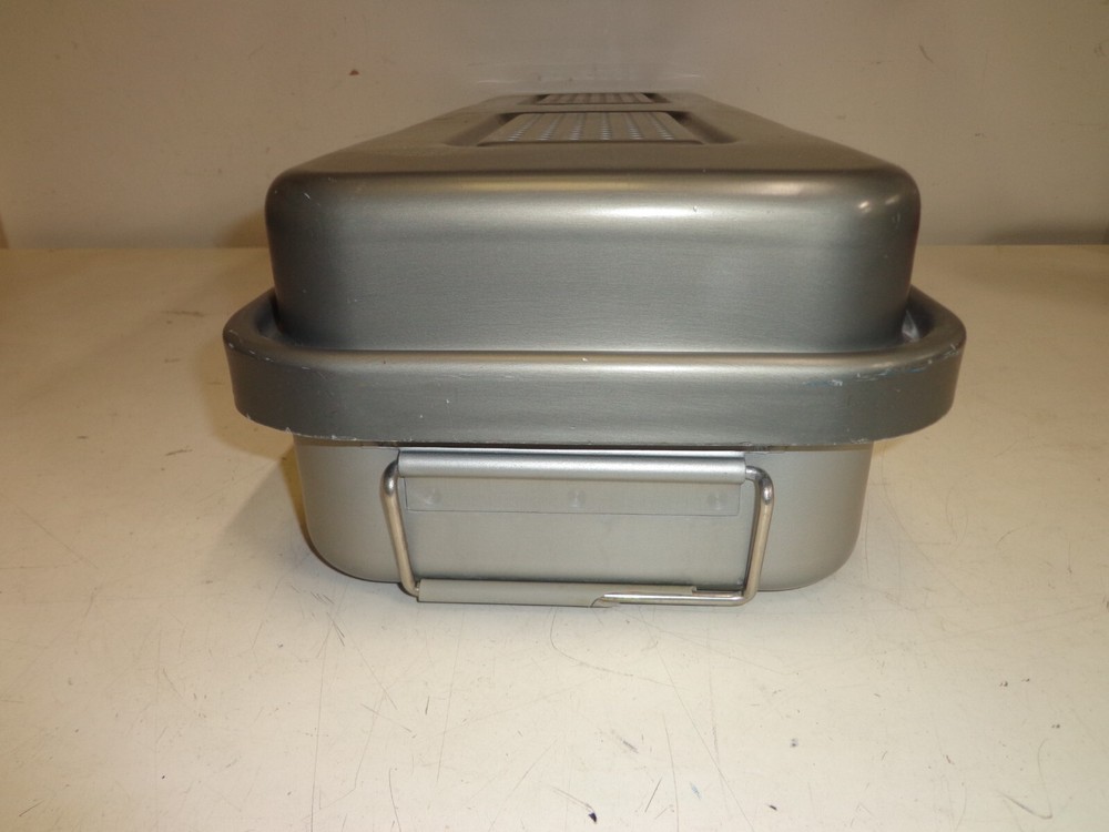 V. Mueller Genesis CD5-61B Sterilization Case Large Endo Container 6'' Deep