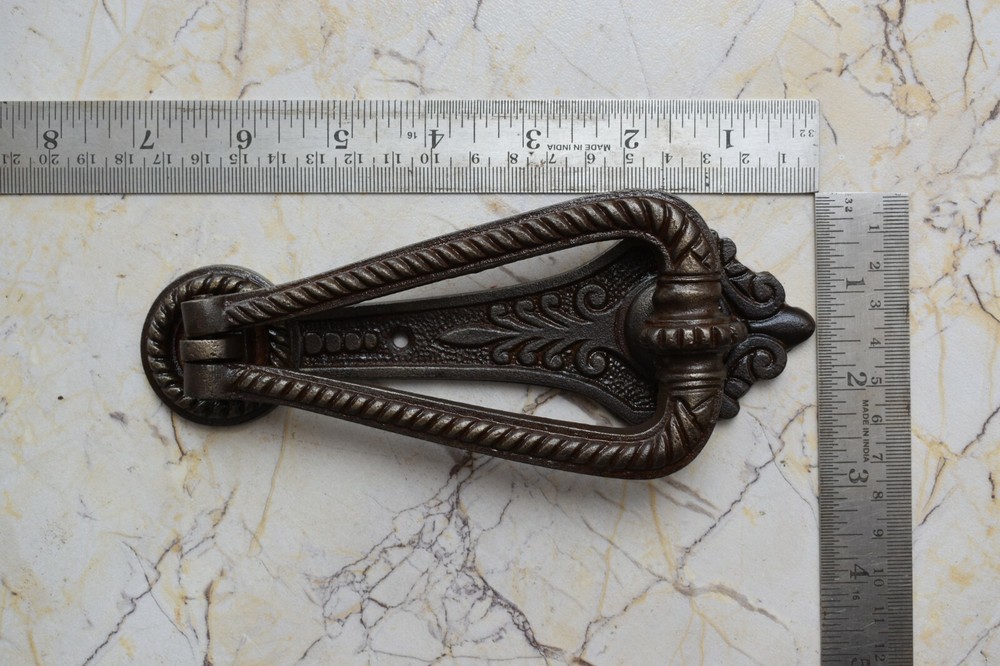 Vintage Cast Iron Victorian Door Gate Pull Knobs Knocker Handle Ring 2 pic