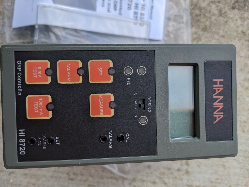 HANNA HI 8720 PH & ORP Analog Controller, New Without box