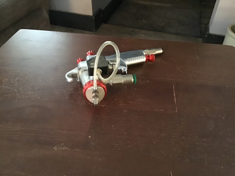 2K adhesive spray gun