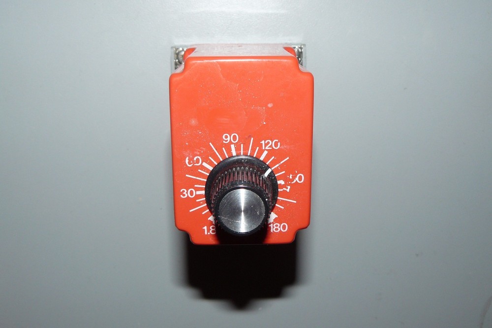 AMETEK NCC T2K-180-467 SOLID STATE TIMER DELAY RELAY 1.8-180 SECOND RANGE